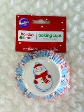 Wilton Holiday Time Baking Cups- Snowman, Penguins 75 cups